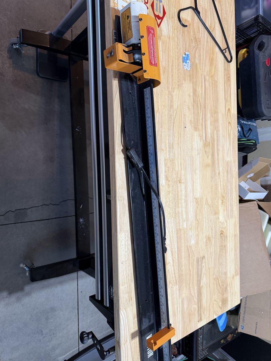 Weston arrow saw