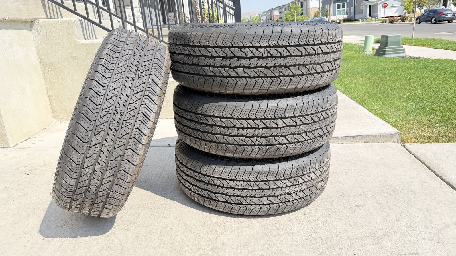275/60R20 Hankook Dynapro AT2 New takeoffs