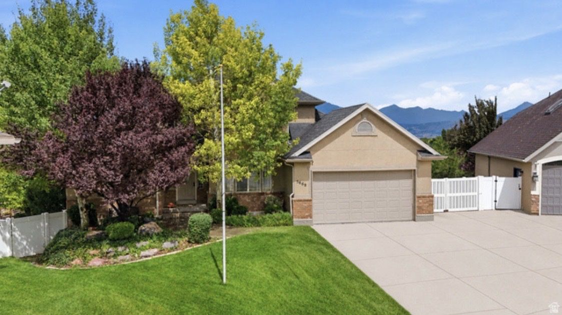 4 bed 4 bath home in Herriman