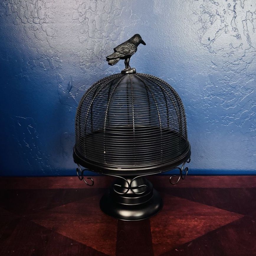 Gothic Raven Cake Stand
