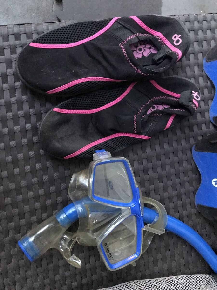 Ocean pacific Scuba Dive in booties women’s size 10