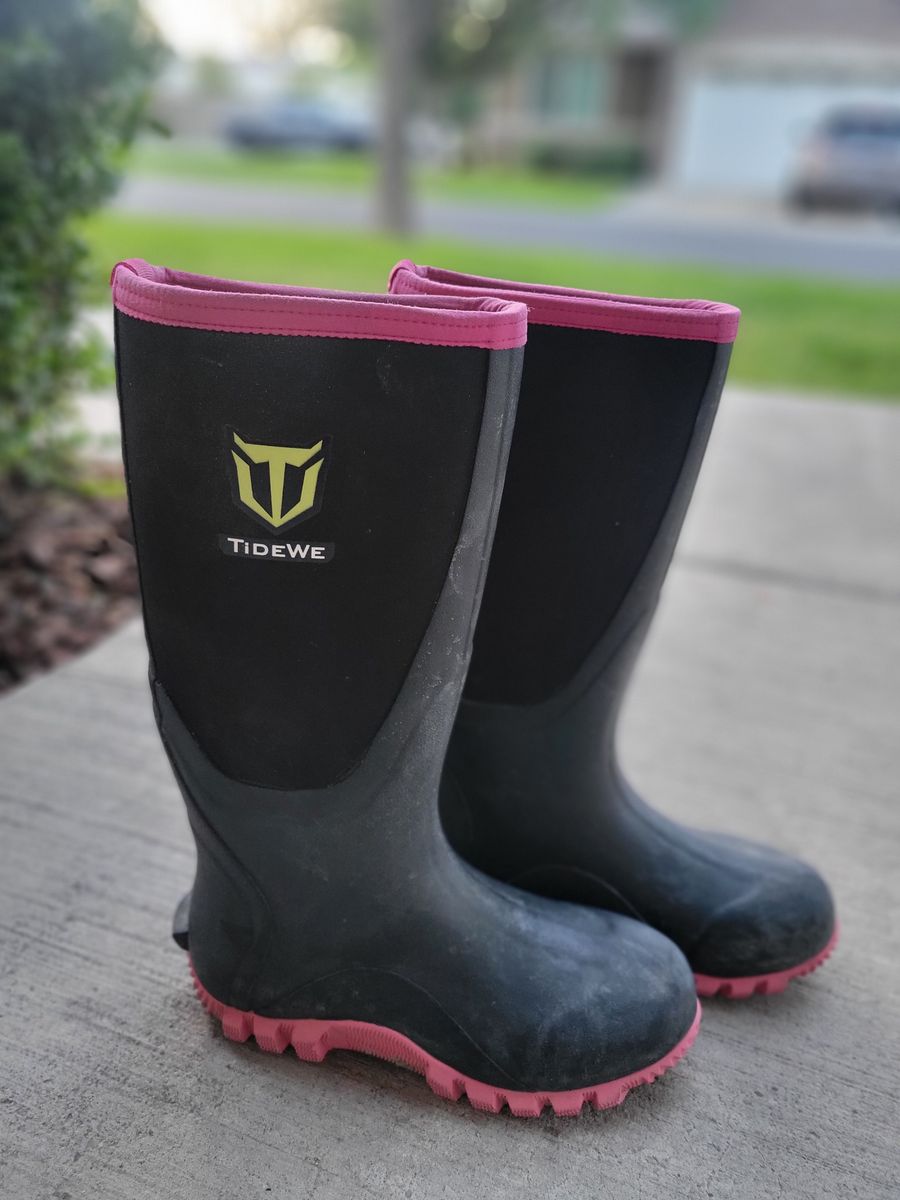 Women's Tidewe Boots Size 7