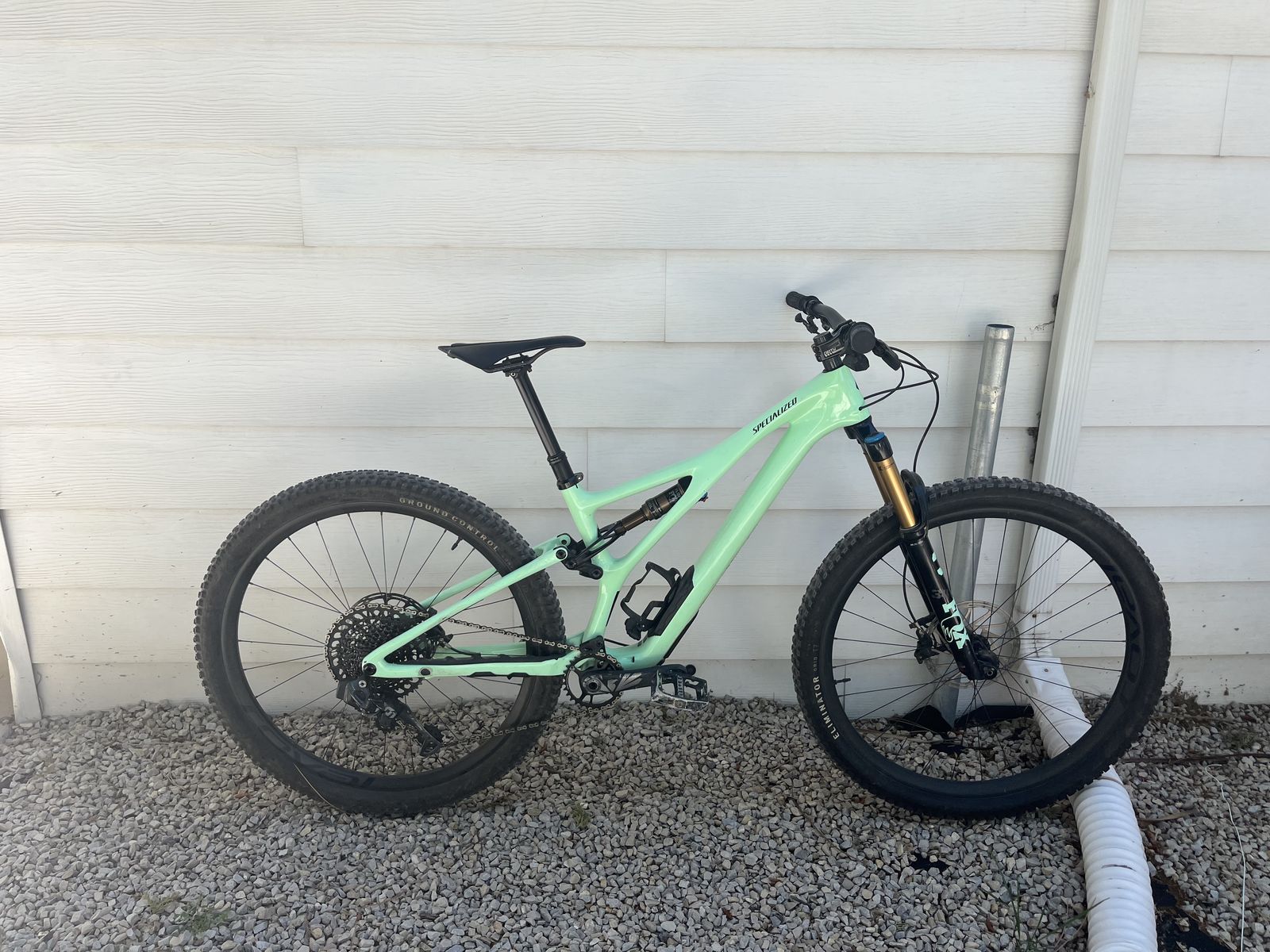 2022 Specialized Stumpjumper Pro, Medium