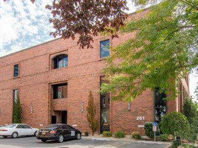 Recently Remodeled Downtown Office Suites with Parking for Lease