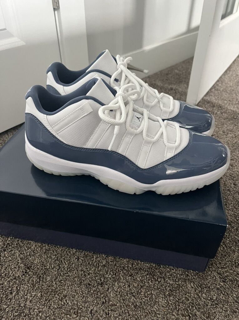 Jordan 11 Retro Low Diffused Blue Mens Size 12 -