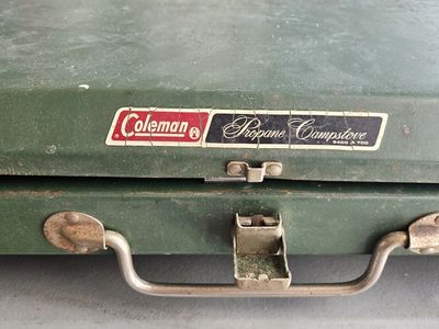 Coleman Propane Campstove 5400A700 2-Burner Camping Stove - Green