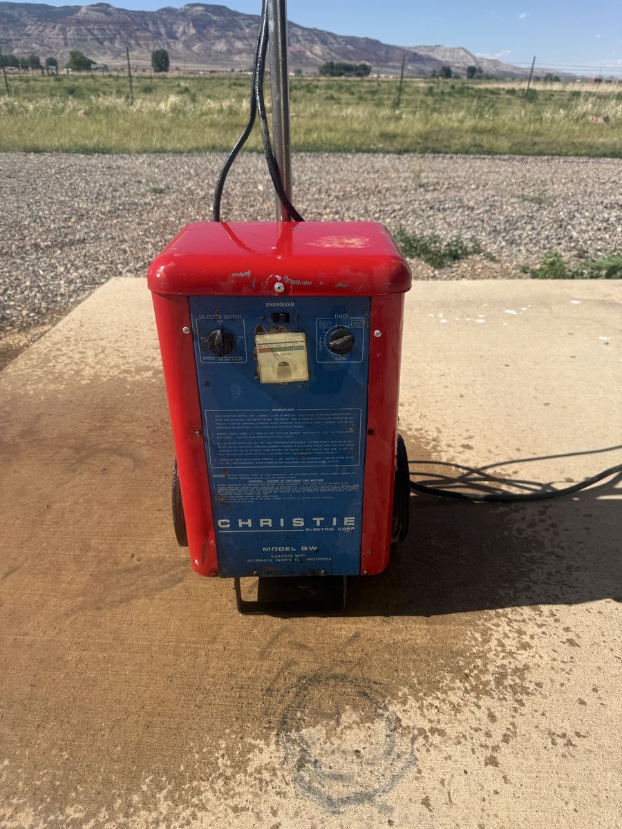 Christie Energizer/charger