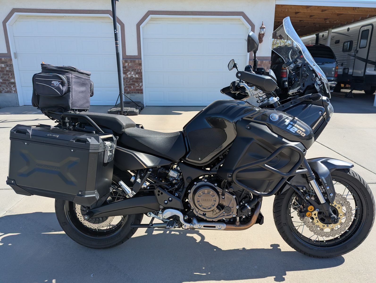 2023 Yamaha Super Tenere ES