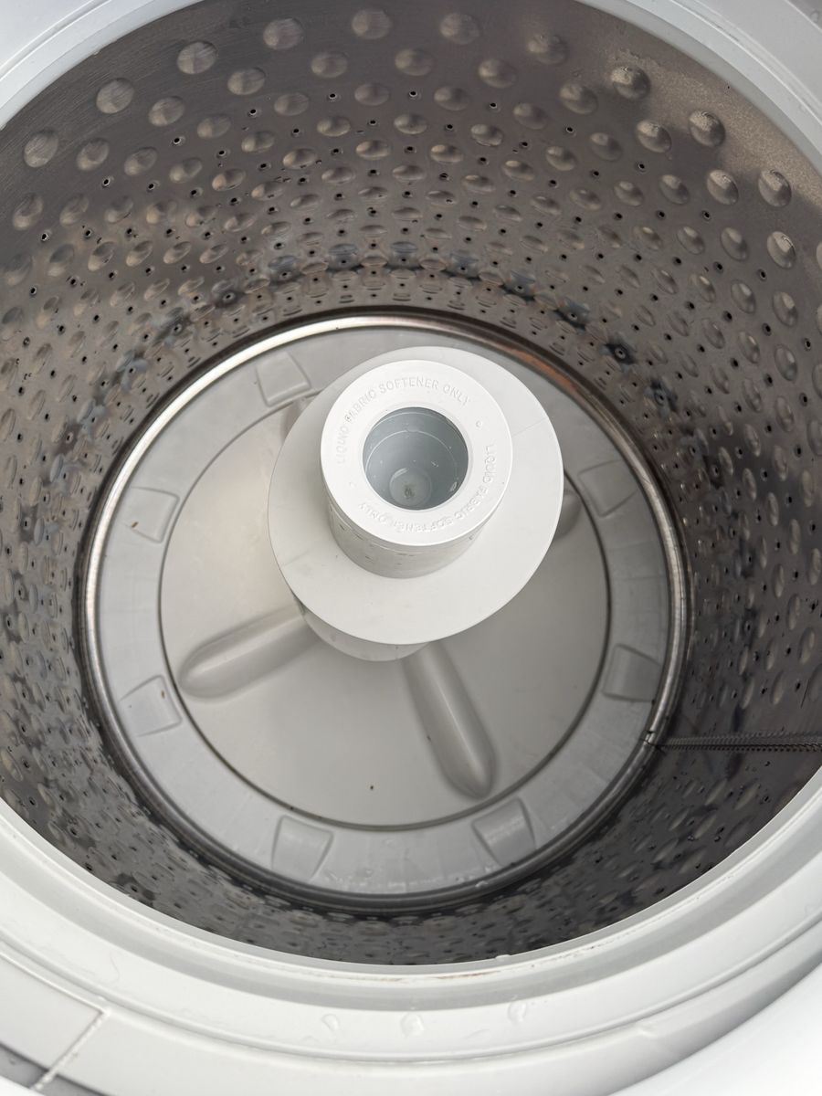 Main image 6