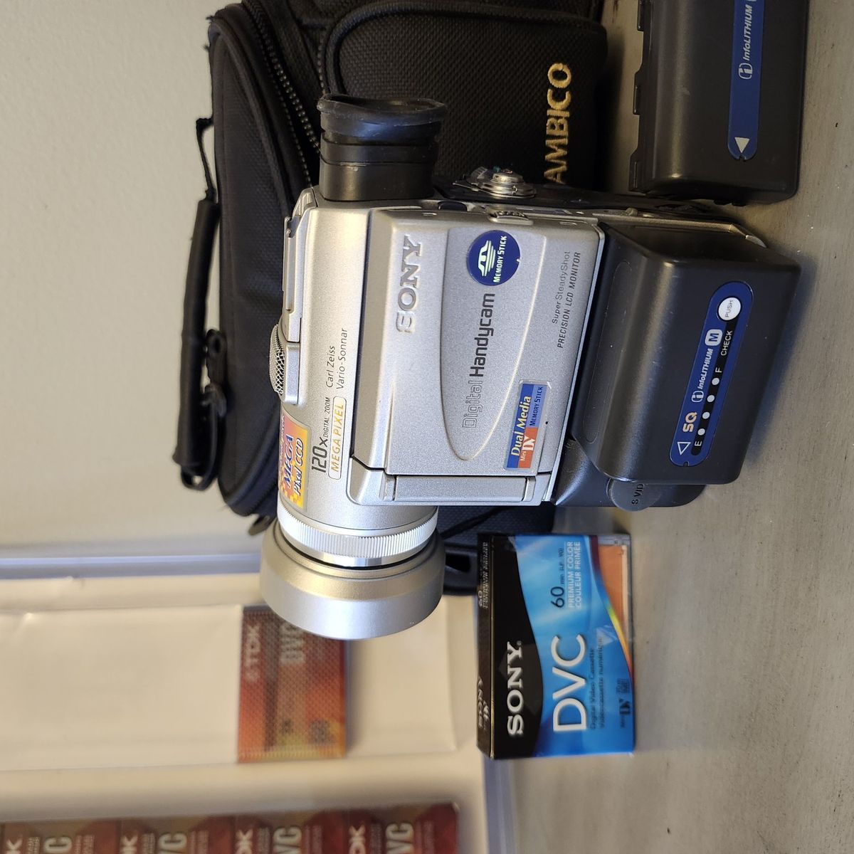 DCR-PC100 Handycam video camera Digital Handycam