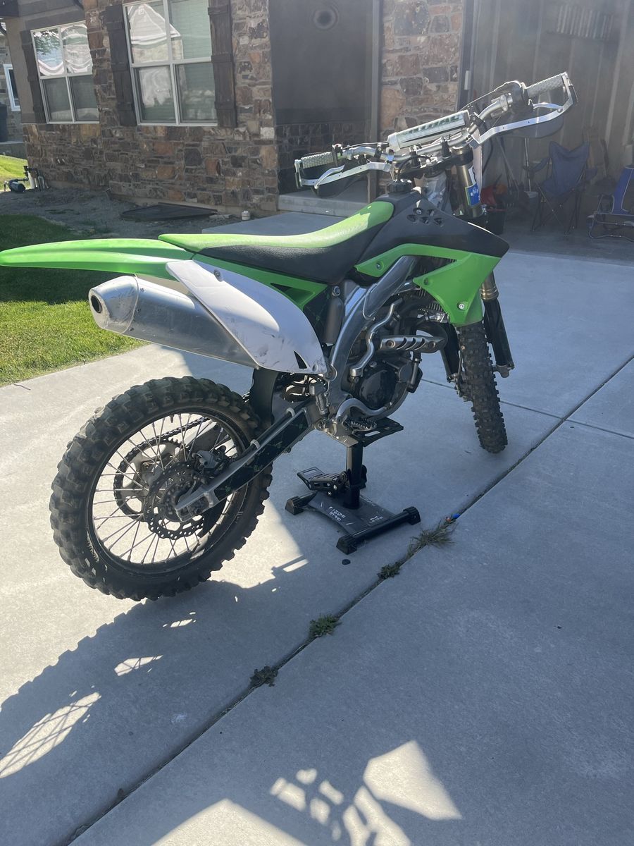 2011 KX 450