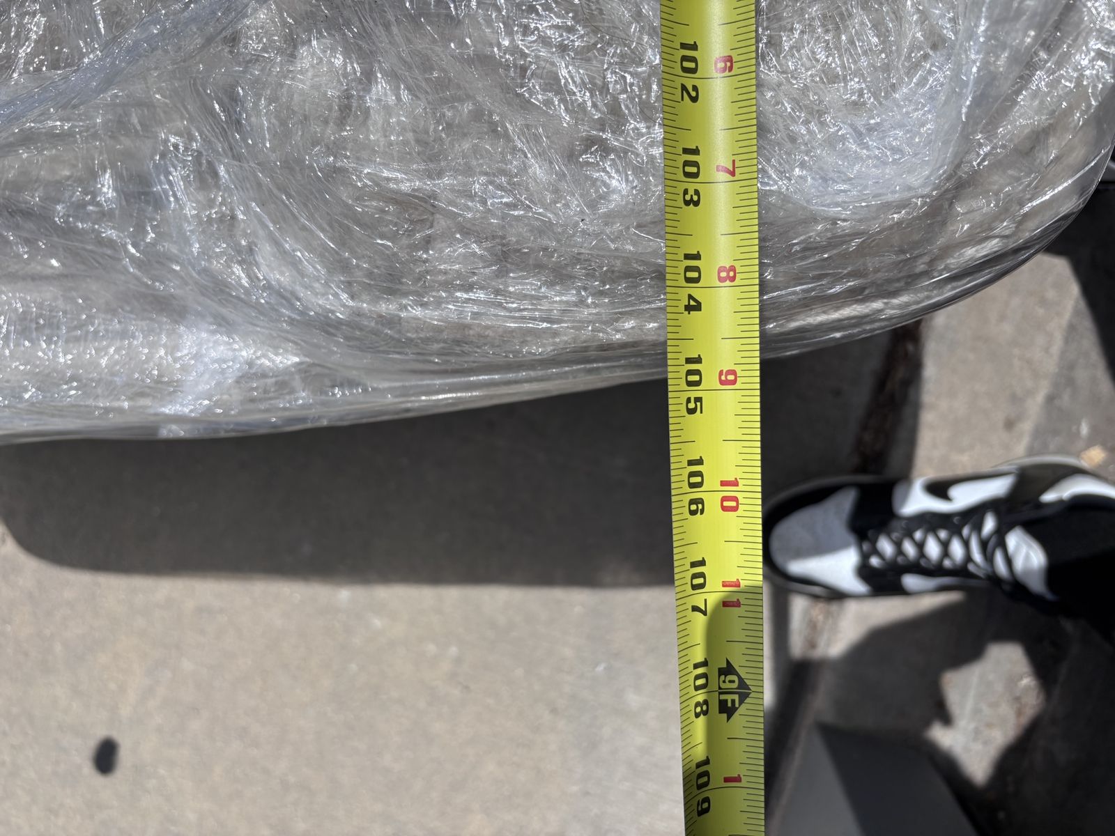 Main image 3