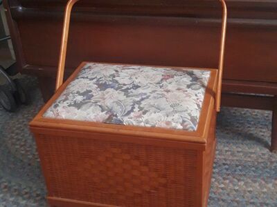 Wicker Sewing Basket Box Wood Handle