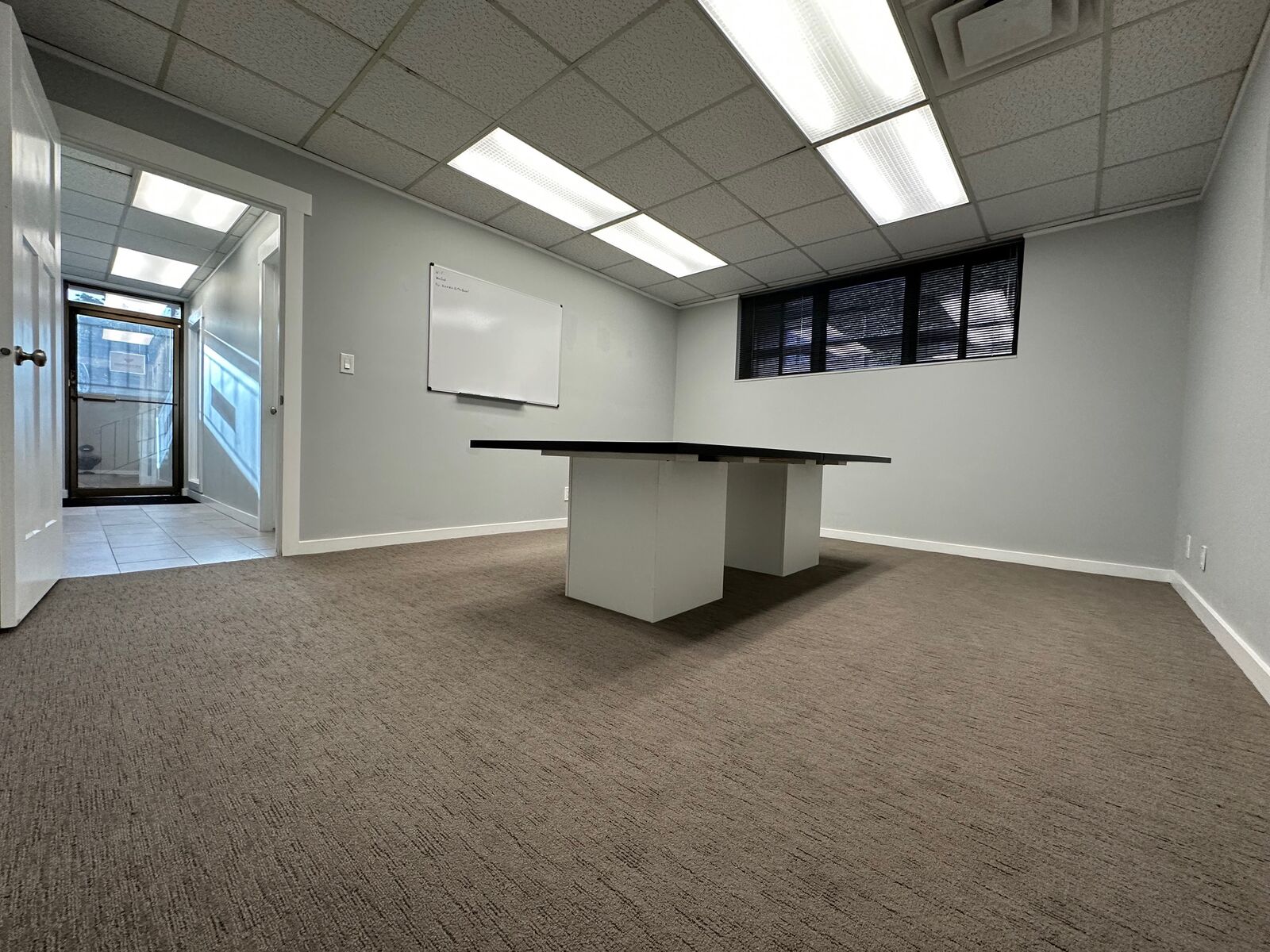4 Room Office for Rent