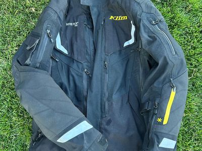 Klim Badlands Pro riding jacket