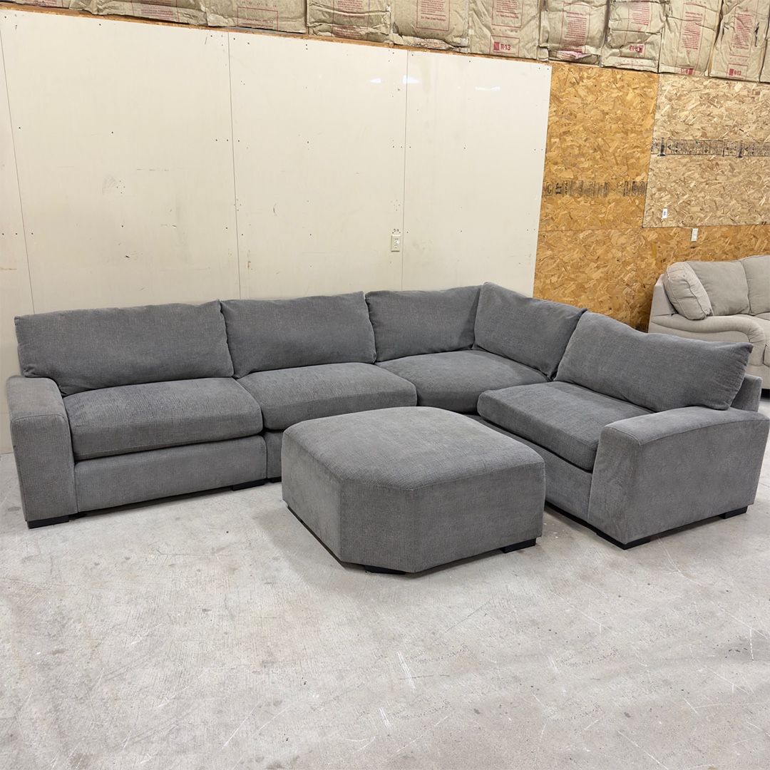 FREE DELIVERY - Large Gray Sectional Couch w/ Ottoman