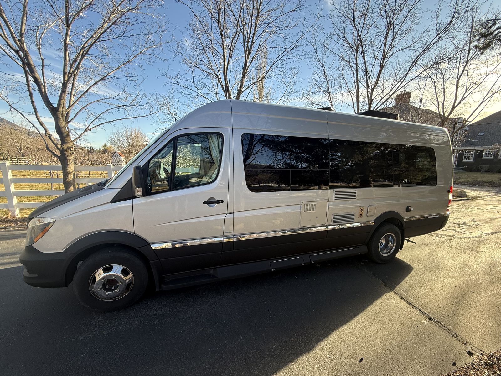 Winnebago 2015 Era BM170X Mercedes Sprinter