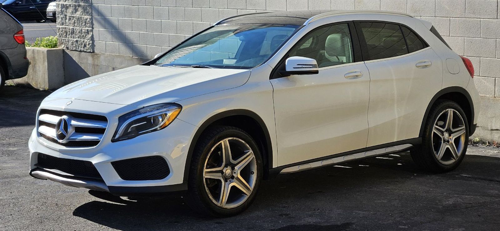 2015 MERCEDES-BENZ GLACLASS GLA 250 4MATIC