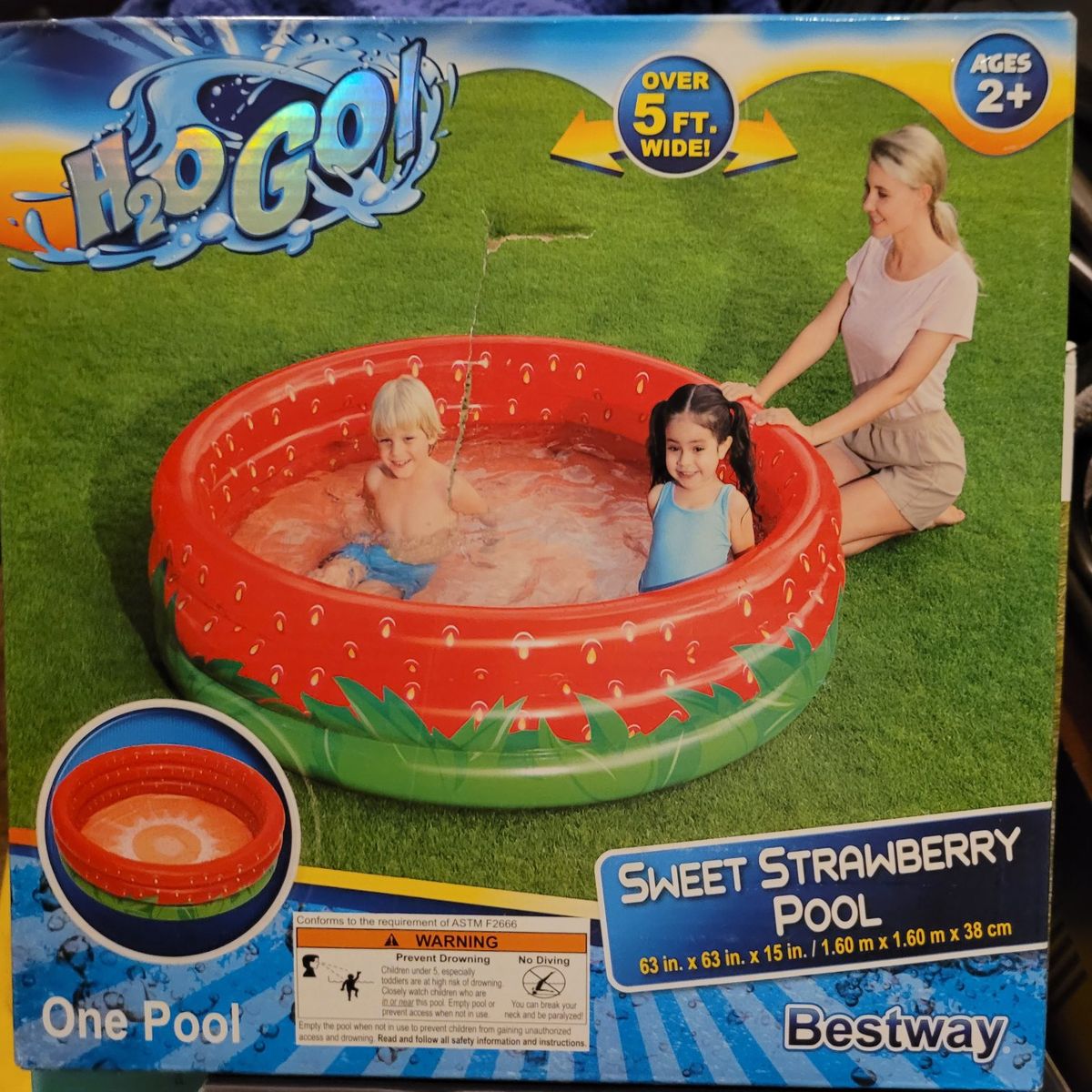 kiddie pool