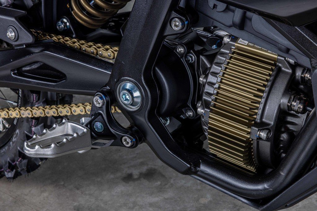 Main image 7