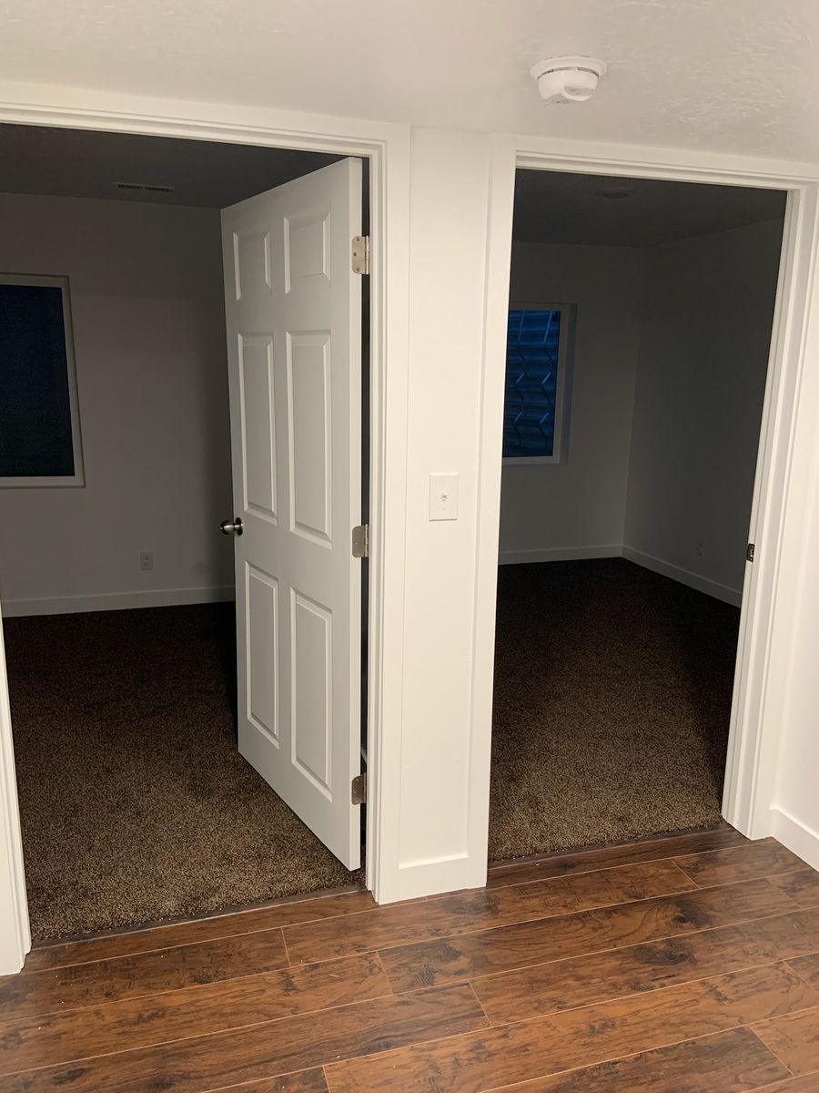 Main image 5