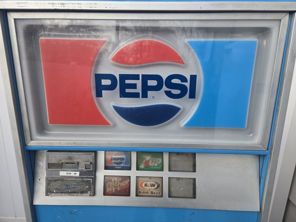 Classic Pepsi Vending Machine