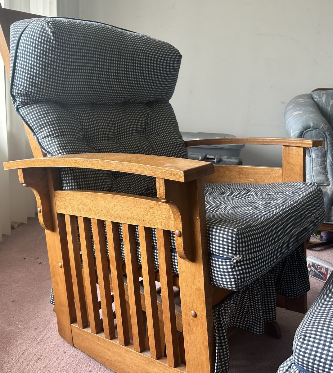 Rocking Chair With Ottoman