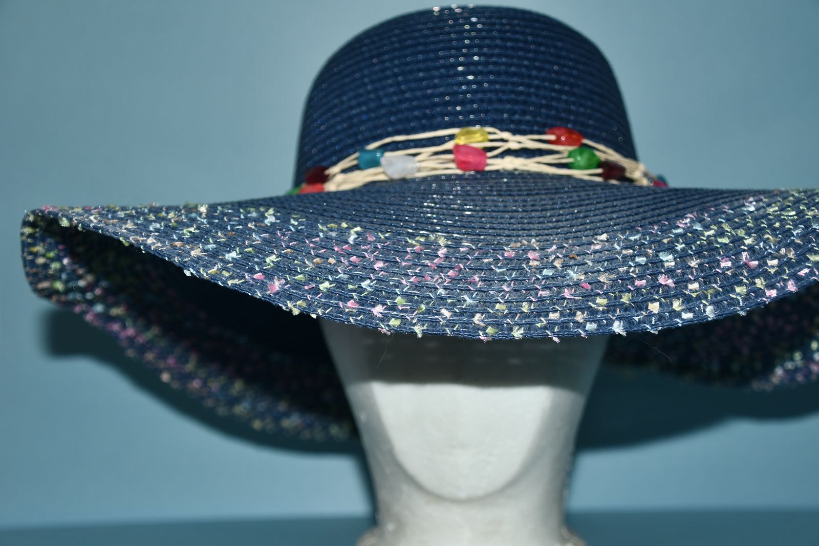 CUTE BLUE SUN HAT ~ ADJUSTABLE ~ BRIM LENGTH 4" ~ DECORATIVE BAND ~ SUMMER FUN ~ POOL ~ CLEAN!