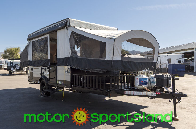 2021 Forest River Viking VTV3 Toy Hauler Garage U-Shaped Dinette