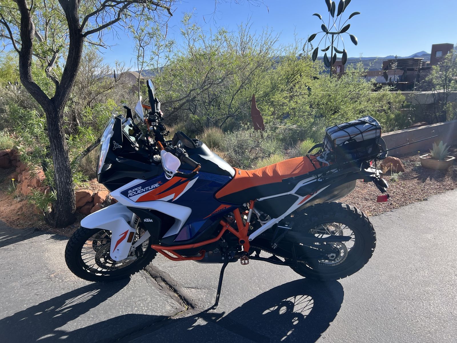 2023 KTM Super Adventure 1290R only 2500 miles!