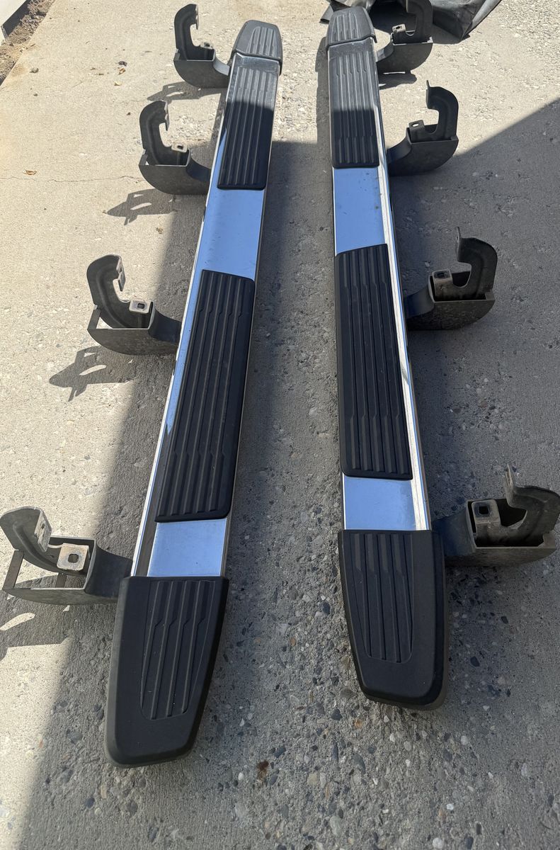 Running boards for 2019 Chevy Silverado crew cab