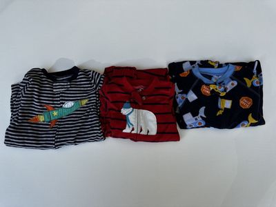 Baby Boys Assorted Sleepers Lot Size 18M