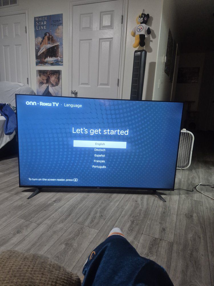 65inch onn roku smart tv