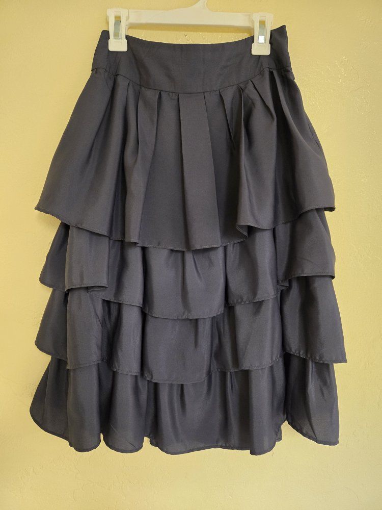 Downeast Gray Ruffle Tiered Polyester Skirt Size XS
