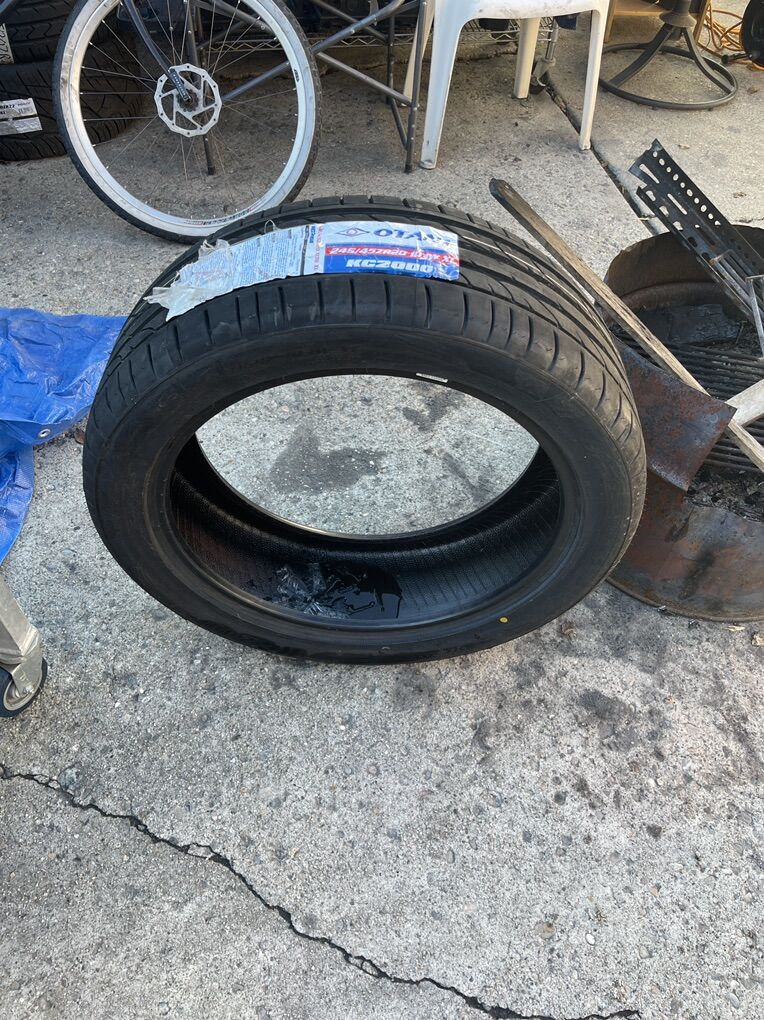245/45/20 NEW OTANI TIRE