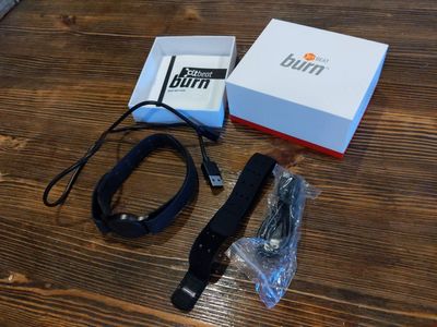 Orange Theory OTbeat Burn Heart Rate Monitor with Extra Band and Charging Cable