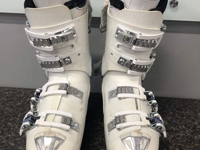 Used Atomic Hawx Ultra 90 Ski Boot 23.5cm