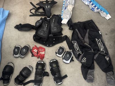 Youth Troy Lee Designs & Fox Racing Gear Set - Pants, Jerseys, Boots, Armor, Gloves