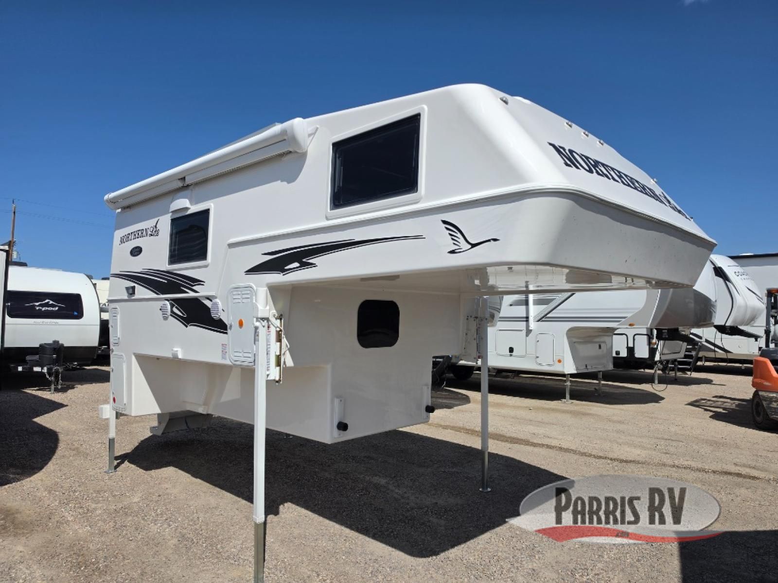 New 2026 Northern Lite Limited Edition 8-11EXLEWB