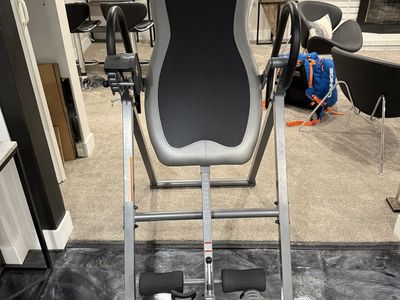 Innova inversion table