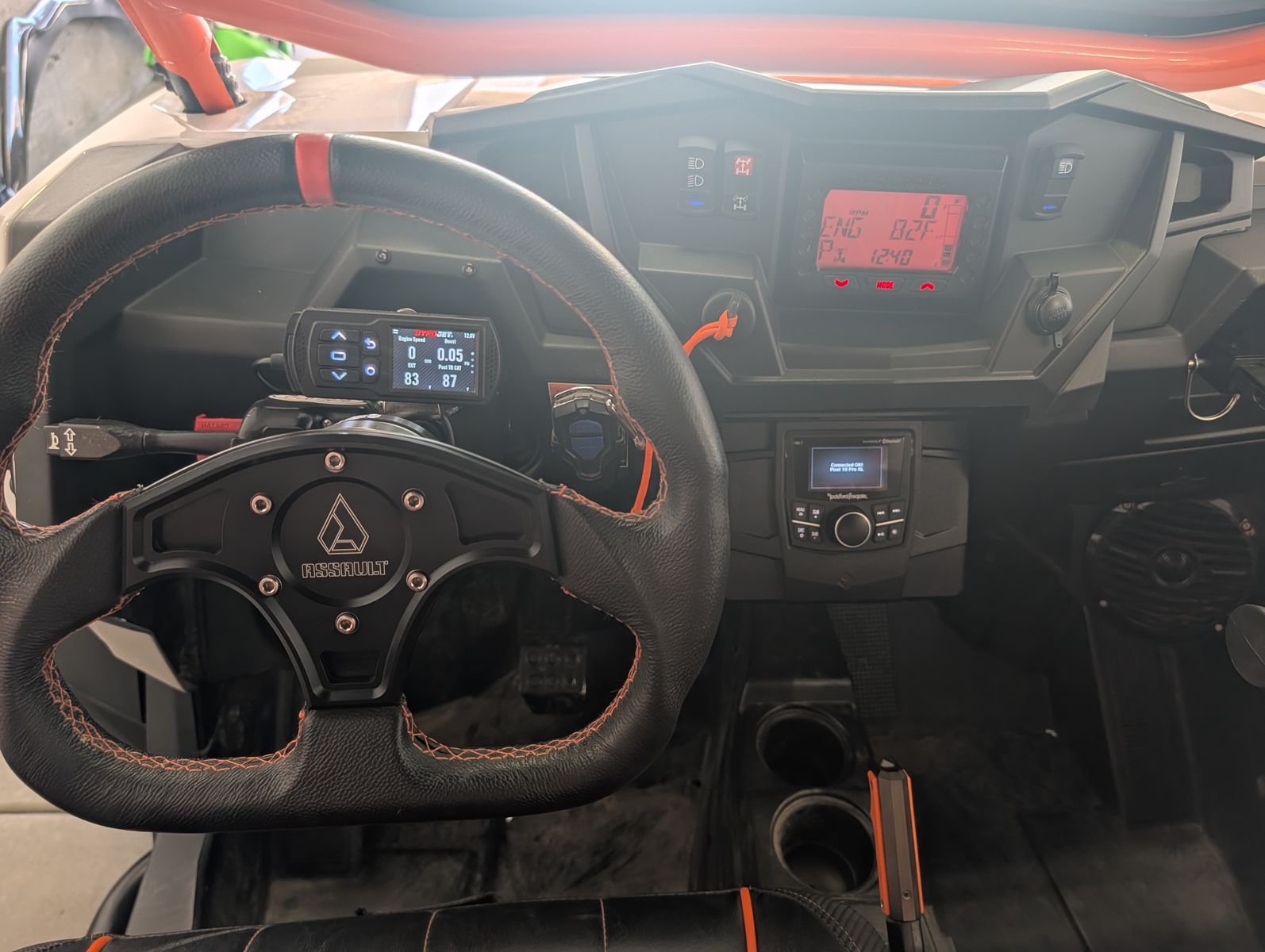 Main image 10