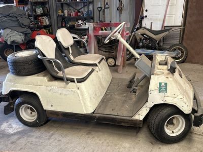 Yamaha Golf Cart