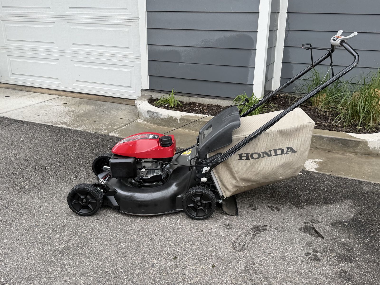 Honda HRN216 Self propelled!!