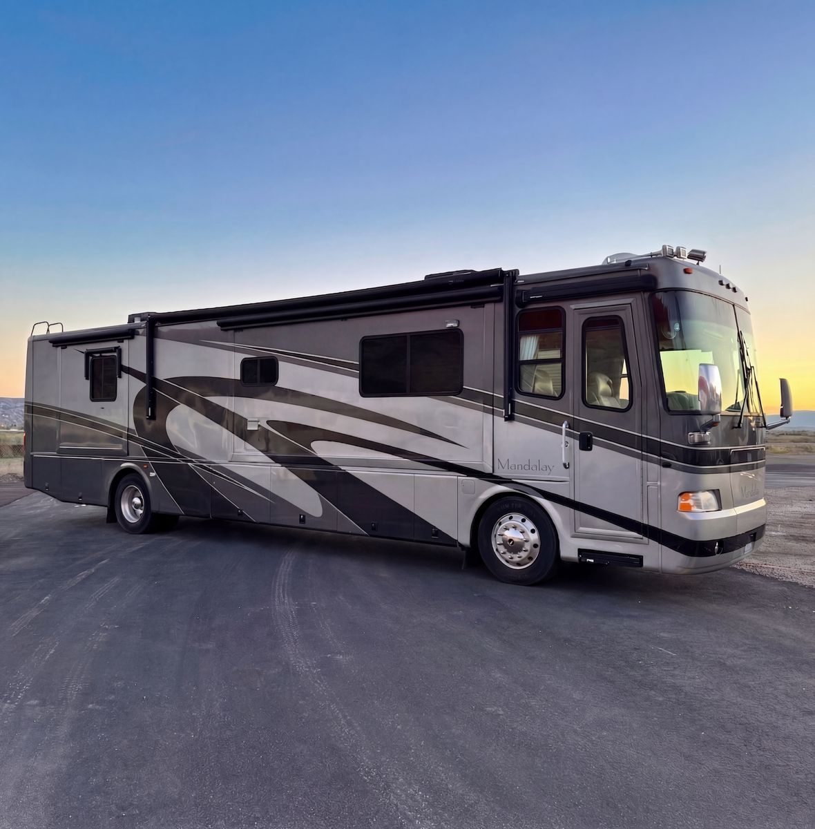 2004 Four Winds Mandalay