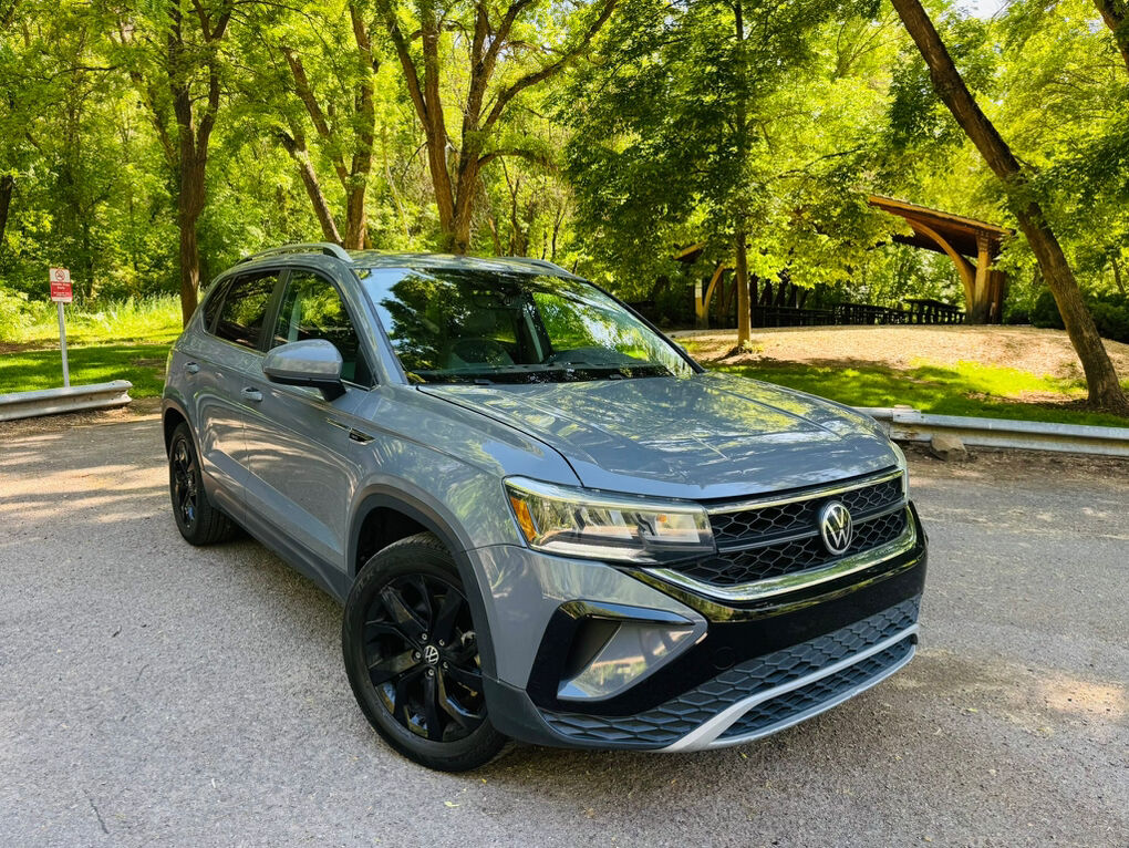 2022 Volkswagen Taos SE 4Motion