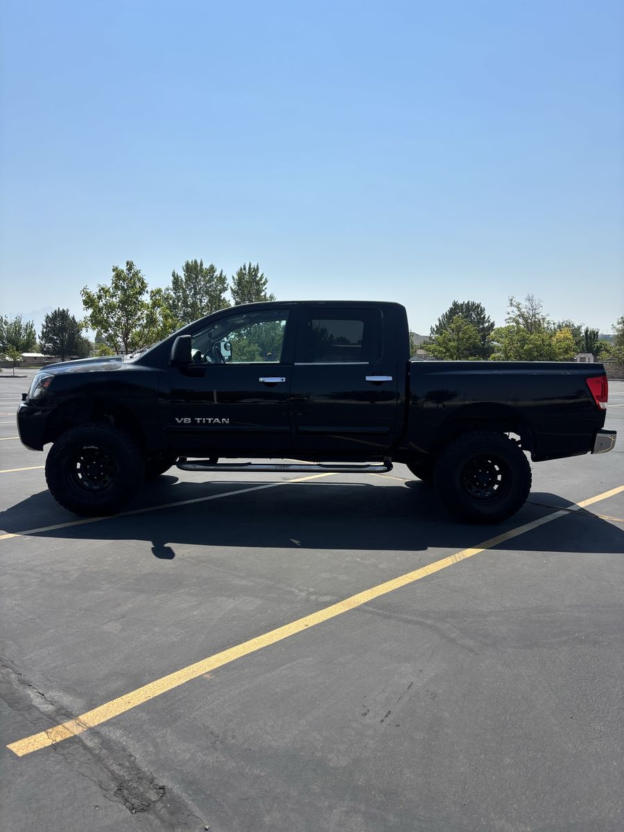 2006 Nissan Titan SE