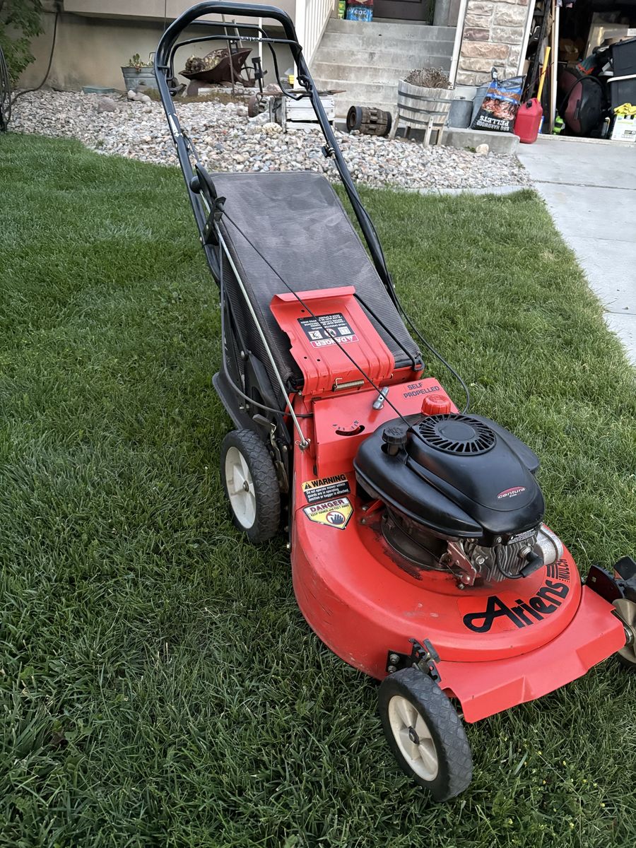 Ariens lawnmower self propelled