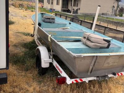 12 foot aluminum boat,