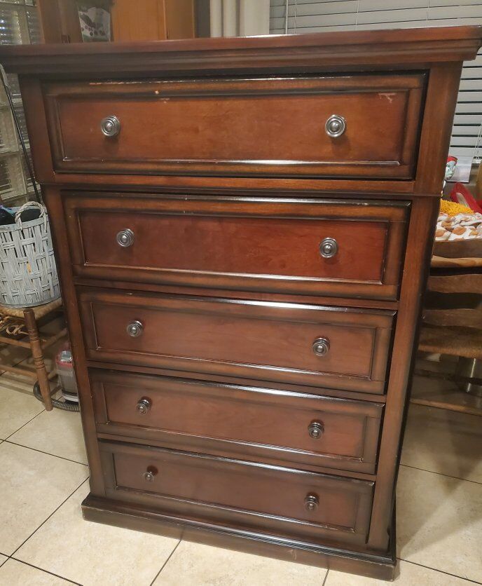 Wood Dresser