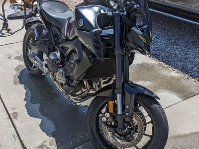 2018 Yamaha MT09 MT-09 FZ09 FZ-09 – 1600 miles – Great Condition